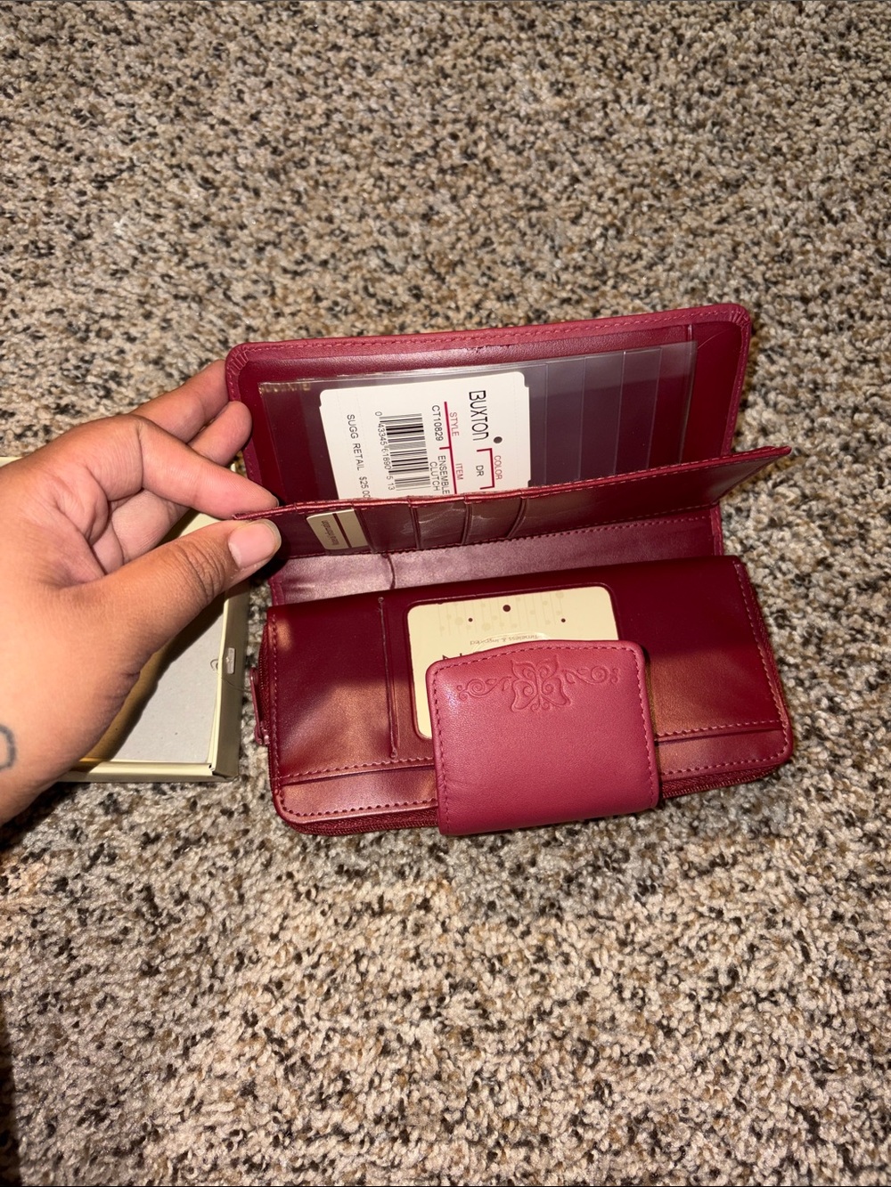 Buxton Raspberry Red Leather Wallet - Picture 3 of 3